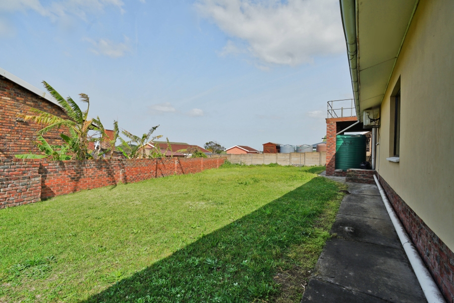 4 Bedroom Property for Sale in Kaysers Beach Eastern Cape